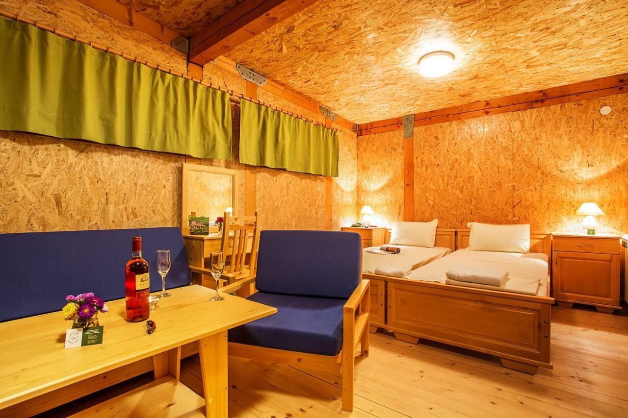 Debeli Dab Hotell Stara Kresna Eksteriør bilde